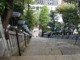 出世の石段（階段）愛宕神社